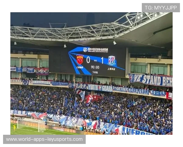 上港中锋位置成冬窗重中之重，球迷列出候选名单