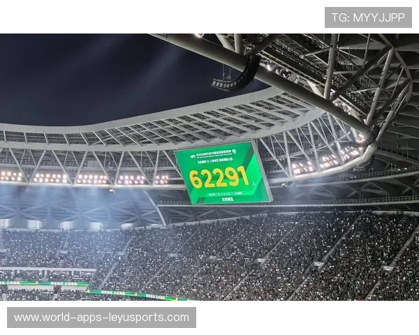 中超焦点比赛上座率创新纪录，中超上座率最高的一场比赛